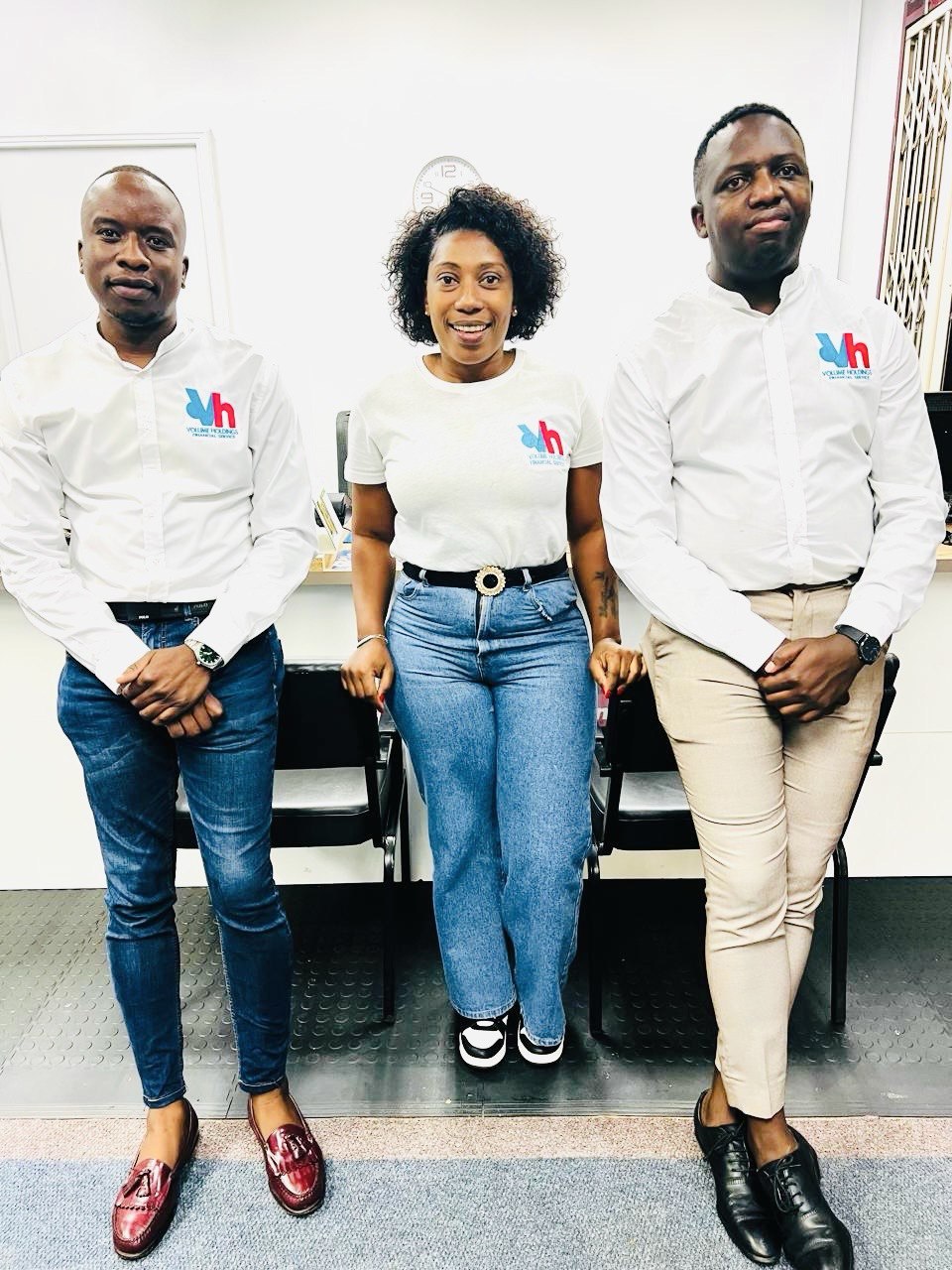 photo_6028161993971713802_y (1)